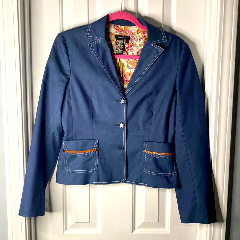 BCBGMAXAZRIA Jacket. Size 4
